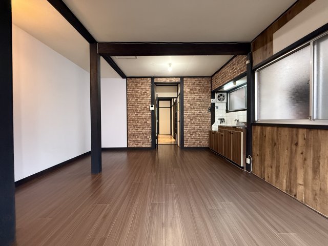 ハイツAwaの居間・リビング