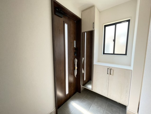 八幡西区本城東6丁目2期の玄関