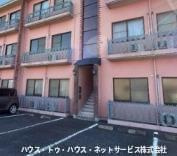 ルネスシーナのエントランス