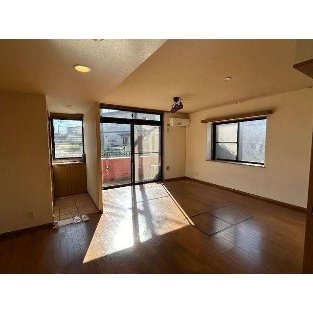 ルネスシーナの居間・リビング