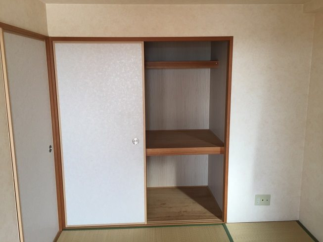 和泉市伯太町４丁目の賃貸マンションの収納|収納豊富です