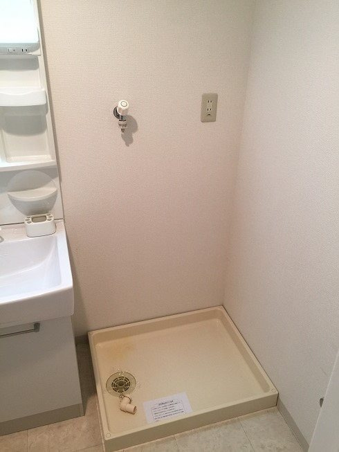 和泉市伯太町４丁目の賃貸マンションの設備