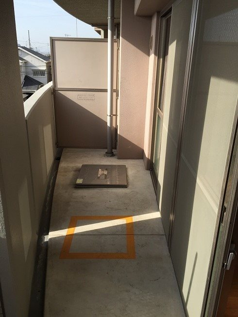 和泉市伯太町４丁目の賃貸マンションのバルコニー|落ち着いた時間を過ごせるバルコニーです