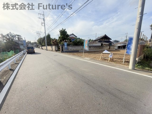 三郷市高州3丁目　建築条件無し売地　全2区画　A号地の前面道路含む現地写真|前面道路含む現地写真です。