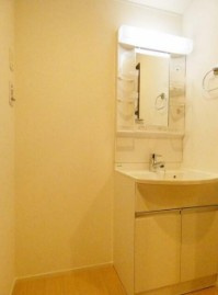 【独立洗面台】 | カーサ松ノ木 | 嬉しい独立洗面台付き。