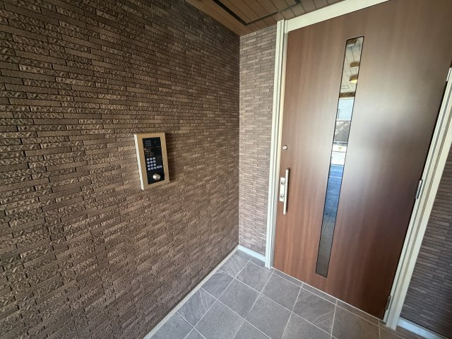 【セキュリティ】 | ALVA | オートロック付きです。