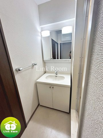 セザール亀戸の独立洗面台