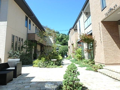 【エントランス】 | リンジュドプリム