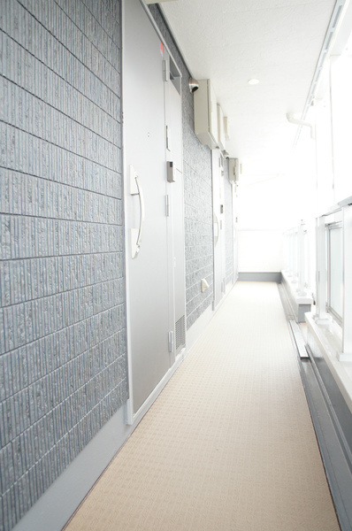 リブリ・コンフォート　フナバシのロビー