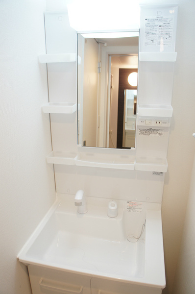 リブリ・コンフォート　フナバシの独立洗面台