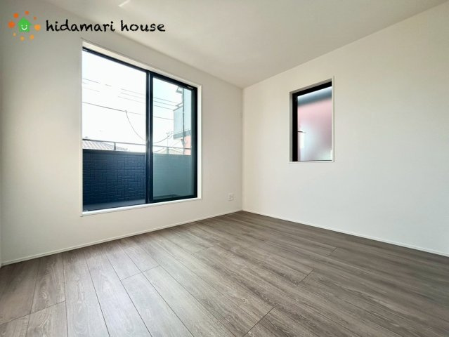 桶川市坂田東4期　新築戸建　グラファーレ01の洋室|2階洋室：5.75帖