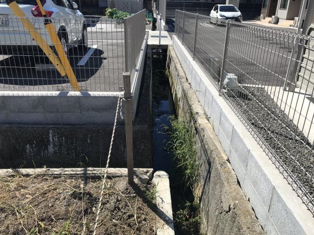 吉藤2丁目 住宅用地の周辺