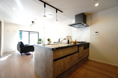 【キッチン】 | 【上質リノベ】戸坂千足パークマンション | 室内（2025年12月8日13：00頃）撮影