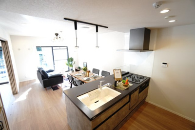 【キッチン】 | 【上質リノベ】戸坂千足パークマンション | 室内（2025年12月8日13：00頃）撮影