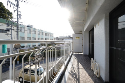 【バルコニー】 | 【上質リノベ】戸坂千足パークマンション | 現地（2025年12月8日13：00頃）撮影