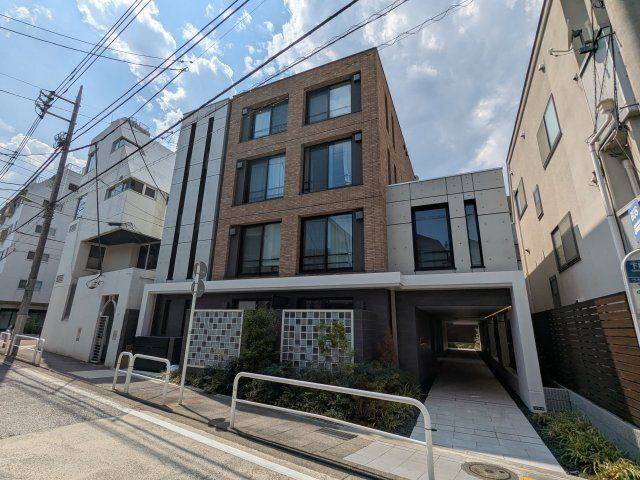 フラッフィー祐天寺の外観