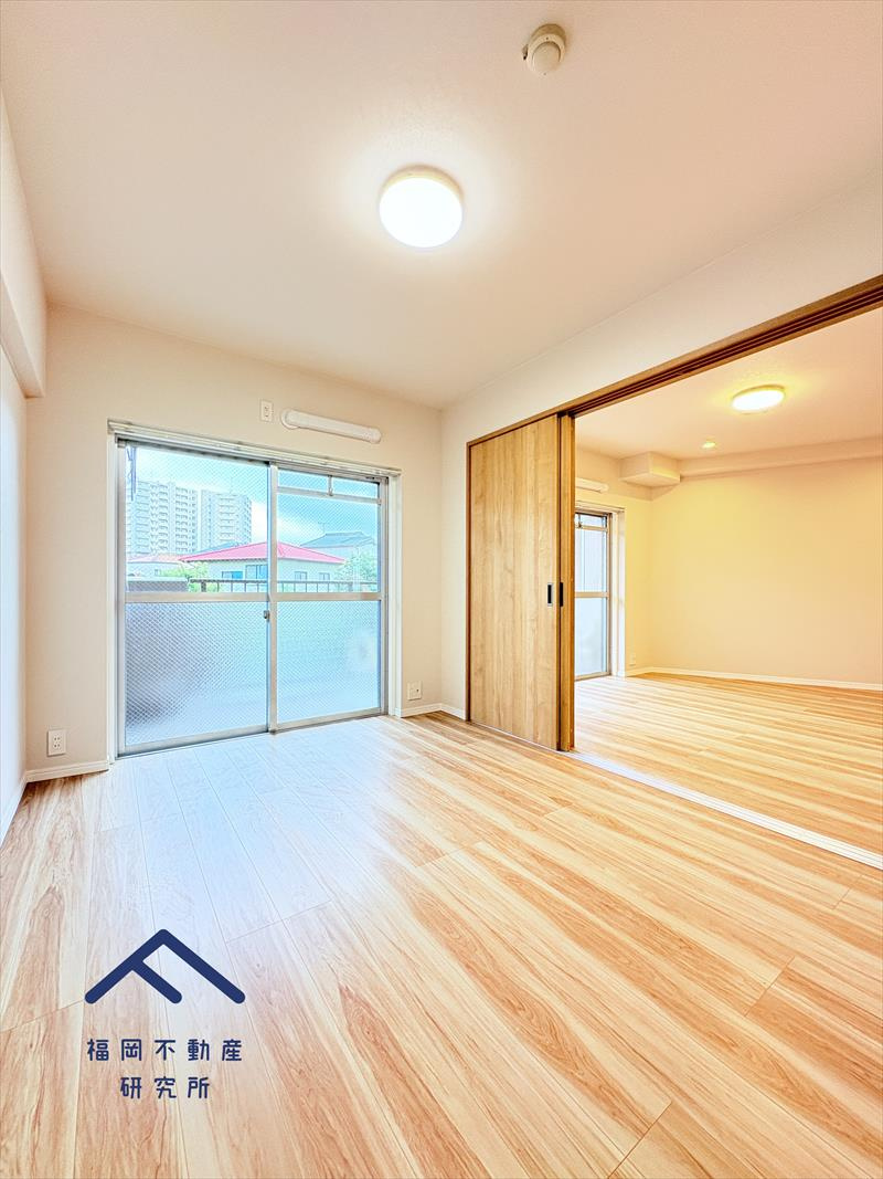 三愛シティライフ二日市の洋室