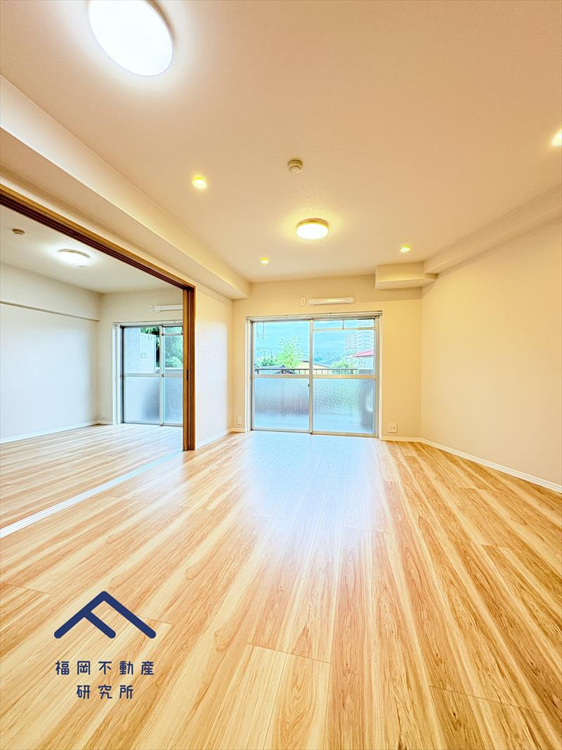 三愛シティライフ二日市の居間・リビング