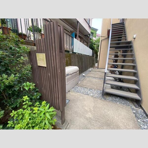 柏庵〜HAKU-AN〜のエントランス