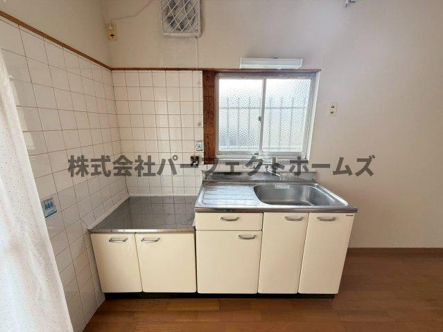 宇山町戸建　賃貸のキッチン|キッチンでお料理をお楽しみください