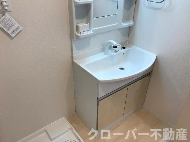 シケインの洗面所|洗髪洗面化粧台