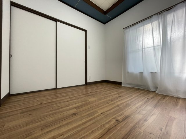 上高丸３丁目戸建の寝室