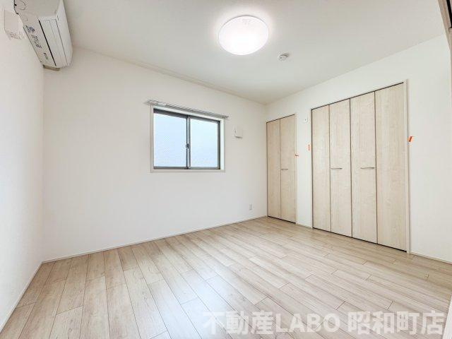 フジパレス遠里小野ウエストの寝室