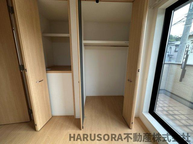 生駒市小明町　２階建の収納