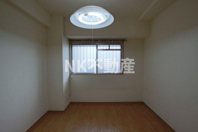 【寝室】 | デイグランロイヤルヴィラ（荒本賃貸） | 洋室です