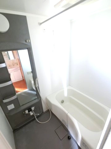【浴室】