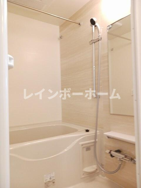 アン・フェリシアの浴室