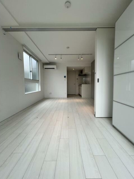 GRAN PASEO下北沢Ⅱ　新築　フリーレント　敷金礼金0　最上階の内装