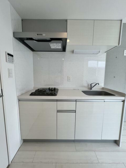 GRAN PASEO下北沢Ⅱ　新築　フリーレント　敷金礼金0　最上階のキッチン