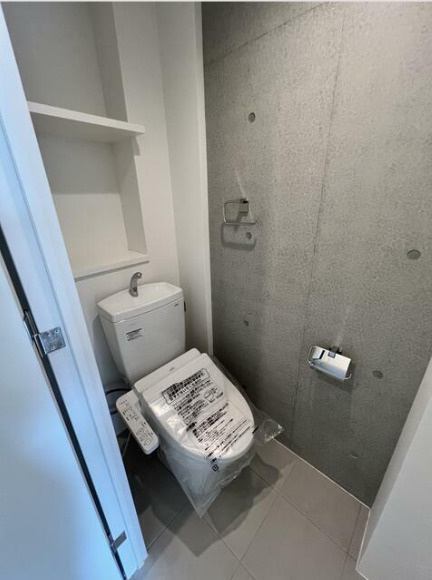 GRAN PASEO下北沢Ⅱ　新築　フリーレント　敷金礼金0　最上階のトイレ