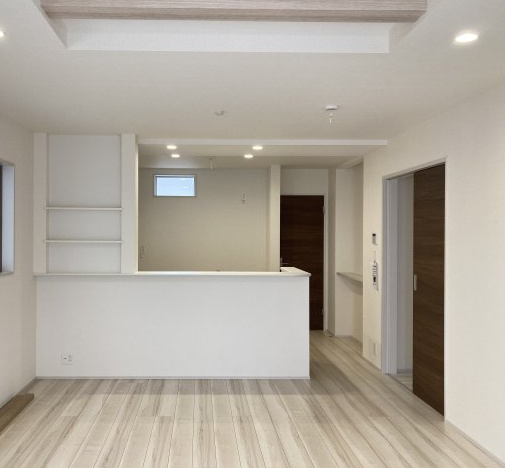 ブルーミングガーデン前橋市下新田町（平屋）の浴室|１坪タイプのフルオートバスです！
足を延ばして入れる広さなので一日の疲れも癒されますよ♪
室内物干しや浴室乾燥機もあるのでお天気の悪い日にはランドリースペースとしてもご利用できます！