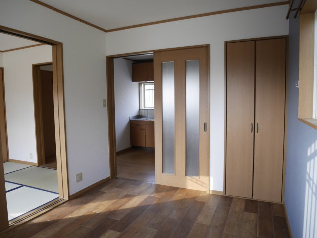 グリーンハウス内田の居間・リビング