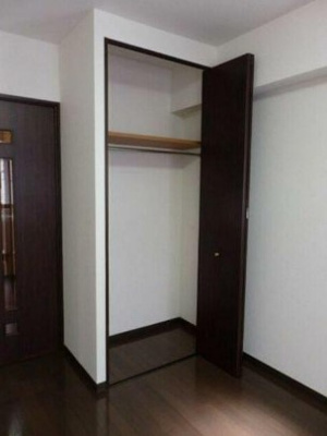 【収納】 | トーシンフェニックス南阿佐ヶ谷 | クローゼット完備。