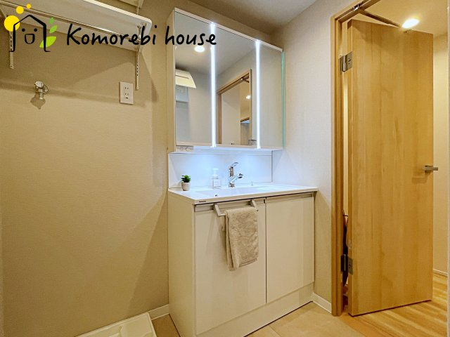 グランドシティ大宮　EASTTOWERの独立洗面台|撮影：'25/10/31