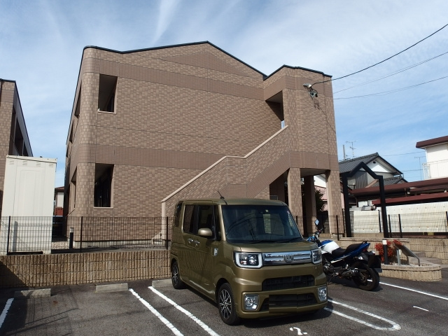 マイオーシャン１８の駐車場