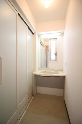 【内装】 | シロイチイサナマンションロッコウ