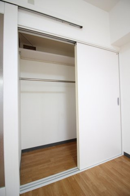 【収納】 | シロイチイサナマンションロッコウ