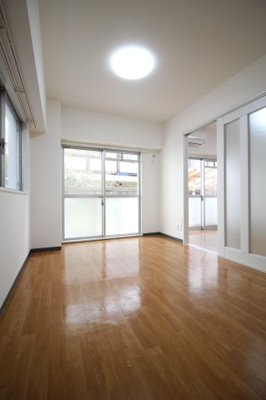 【内装】 | シロイチイサナマンションロッコウ