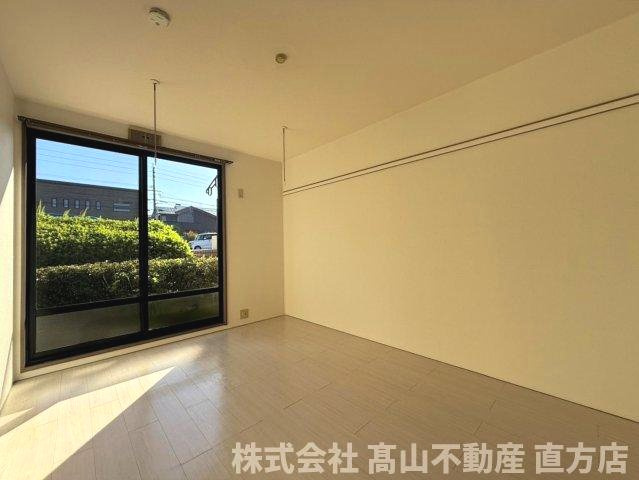 サンビレッジ星ヶ丘B棟の寝室