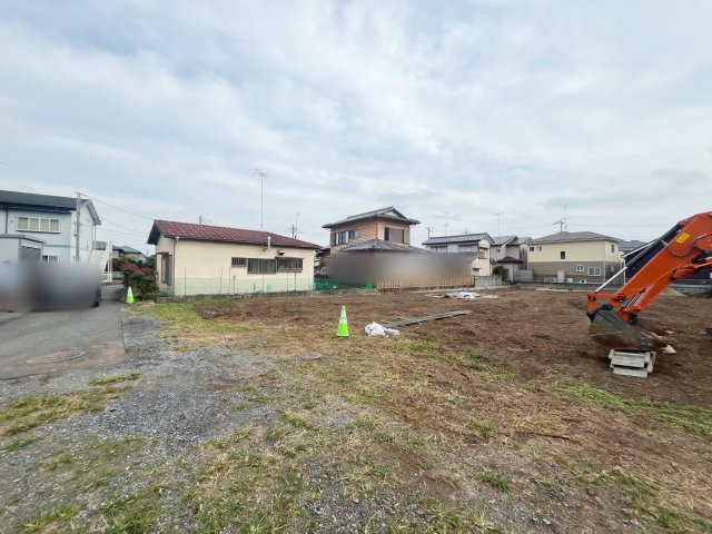 【前面道路含む現地写真】 | 寄居町桜沢　LiveleGarden.s   新築戸建　全3棟　2号棟 | 10/12撮影