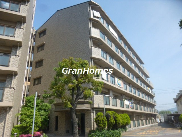 揖保郡太子町鵤の賃貸マンションの外観