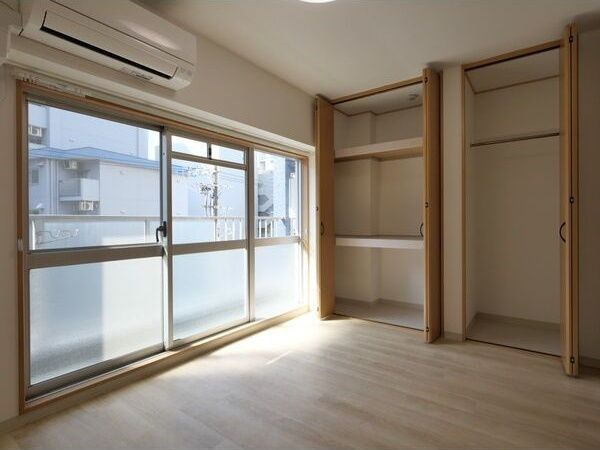 ハイツ新和の寝室