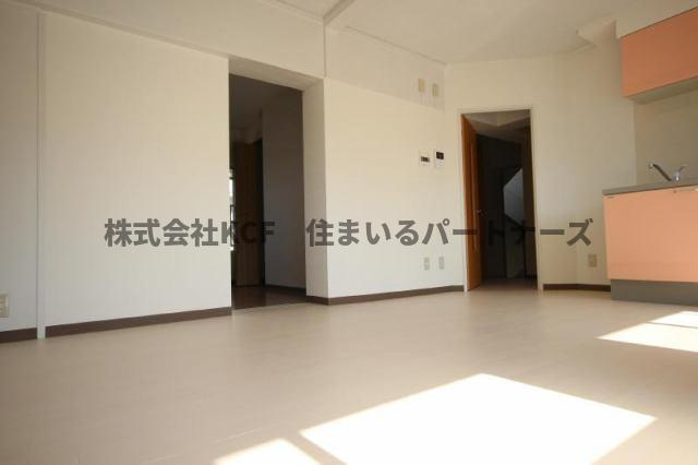久留米市東合川新町の賃貸マンションの居間・リビング|居間です