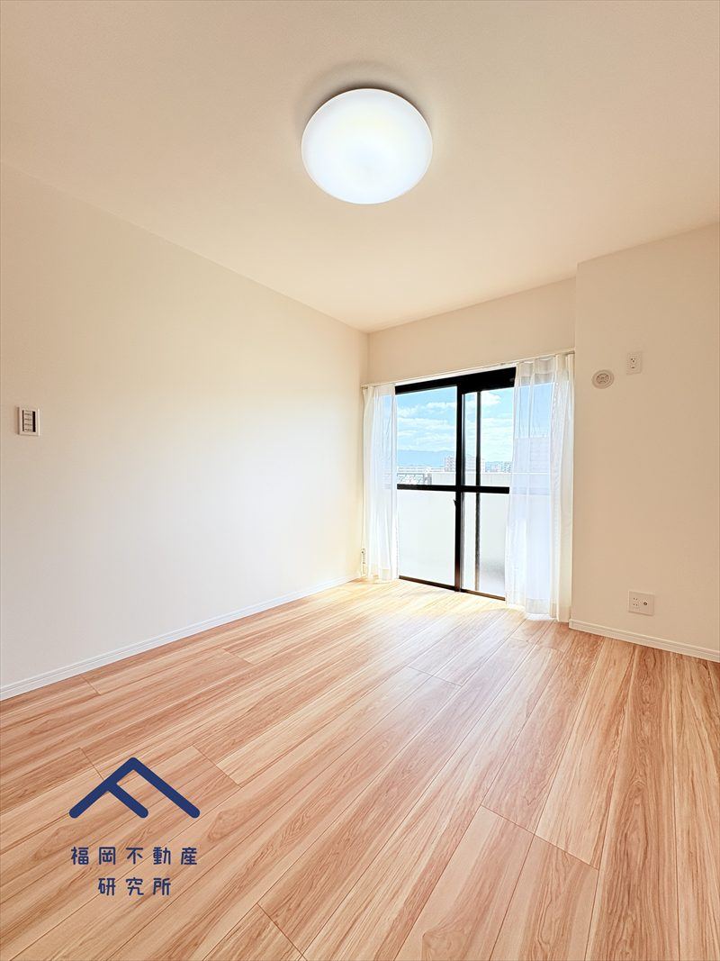 ダイナコート吉塚の洋室