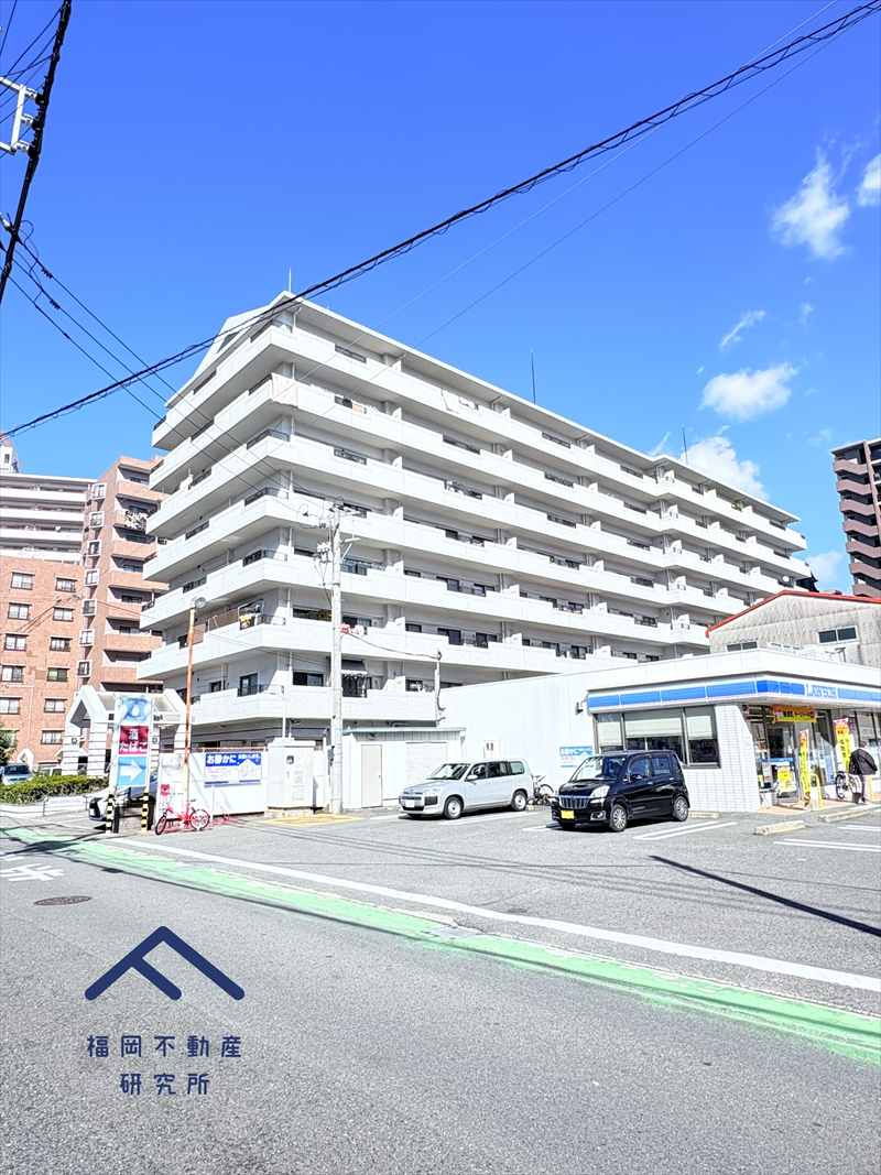 ダイナコート吉塚の外観