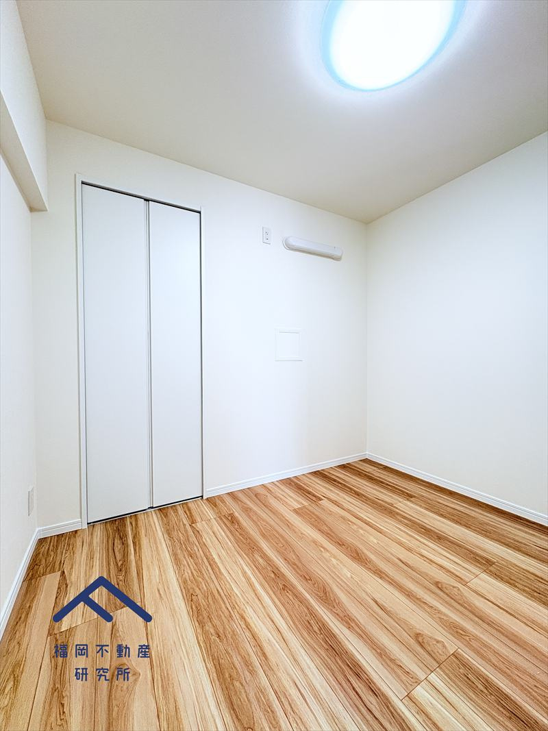 ダイナコート吉塚の洋室